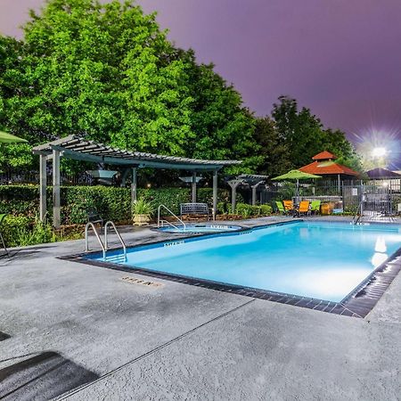 La Quinta By Wyndham Tomball Bagian luar foto